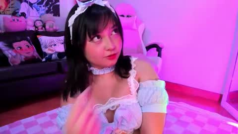 Zoe 3 online show from November 30, 8:05 pm