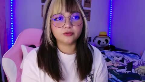 Zoe 3 online show from April 16, 11:18 pm