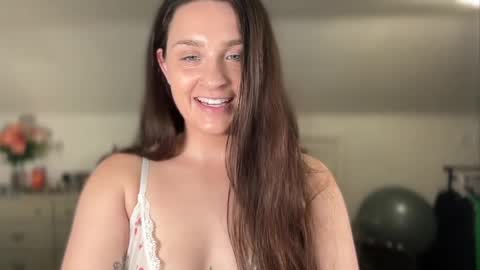 Crystal online show from April 10, 3:28 pm