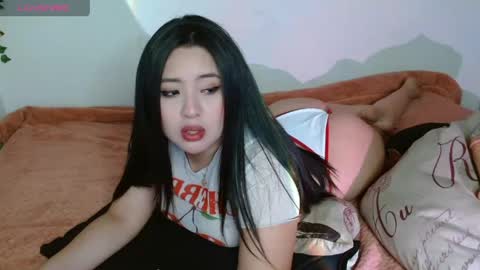 iamdani01 online show from May 31, 6:23 am