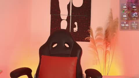 Snapshot of iamlola_ chatting on October 6, 4:14 pm IM LOLA  online show from October 6, 4:14 pm