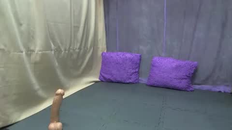 Kiara online show from September 11, 12:01 am