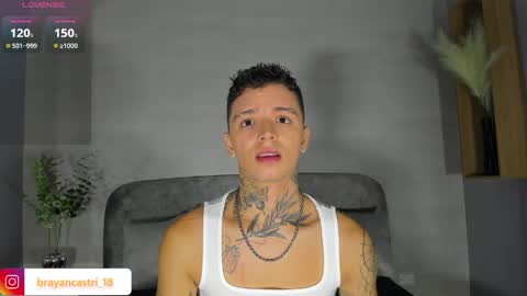 IAN CASTILLO online show from May 21, 11:17 am