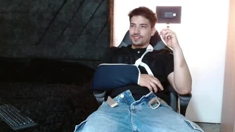 Ian Davis online show from April 23, 2:19 am