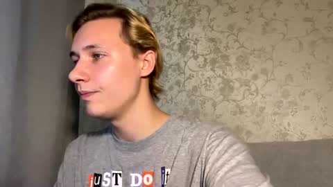 ian_mcflurry online show from July 7, 2:43 pm