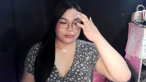 iana online show from August 1, 11:56 am