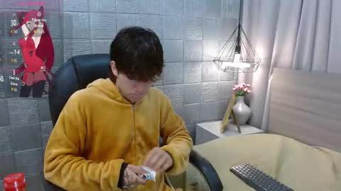 ian online show from September 19, 5:44 am