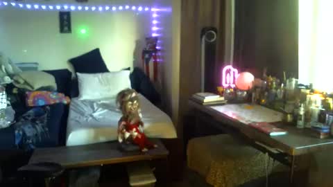 PMS online show from September 21, 1:37 pm