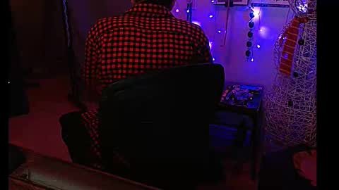 PMS online show from December 29, 8:11 am