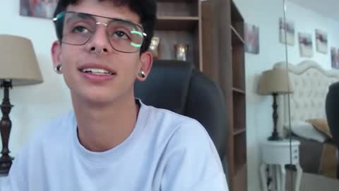 ibratxandy online show from May 5, 7:08 pm