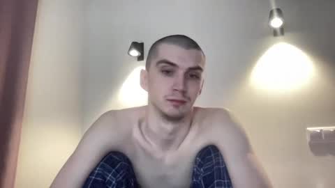 MAX online show from January 31, 6:14 pm