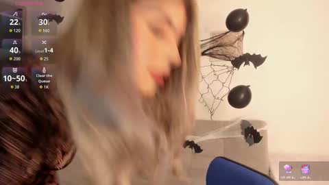 Snapshot of ice_y_abigail chatting on October 21, 12:10 pm ice_y_abigail online show from October 21, 12:10 pm