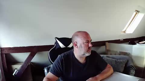 iceoli123 online show from September 16, 4:10 pm