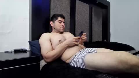 icesblue online show from March 1, 5:50 pm