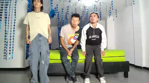 THOMAS AND DAMIAND online show from February 24, 12:37 pm