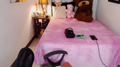 eva online show from March 9, 5:11 am