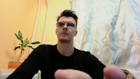 idici online show from December 9, 6:01 am