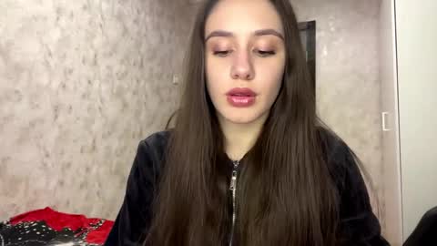 Sofy online show from April 22, 1:07 pm