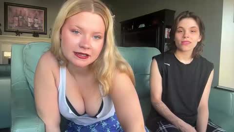 cassie online show from February 21, 9:32 pm