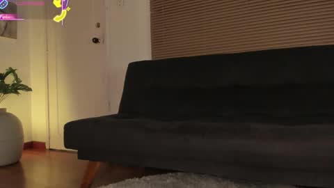 Lua     online show from March 30, 1:49 am