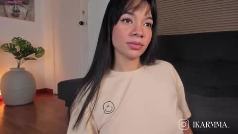 Lua     online show from March 2, 10:49 pm