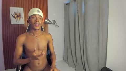 ikaro_blue online show from July 11, 1:21 am
