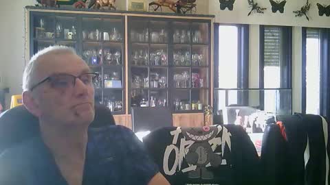 ikwiljeneuken123 online show from February 4, 10:08 am