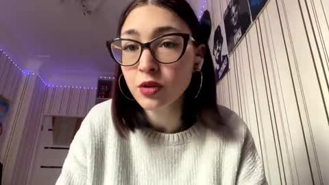 Asya online show from November 2, 10:15 am