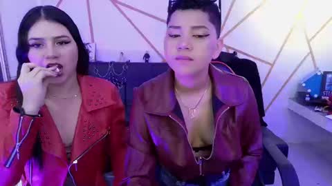 ilayra_smith online show from September 12, 8:11 pm