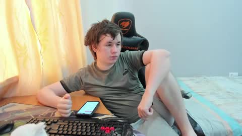 iliaskris online show from March 27, 5:46 am