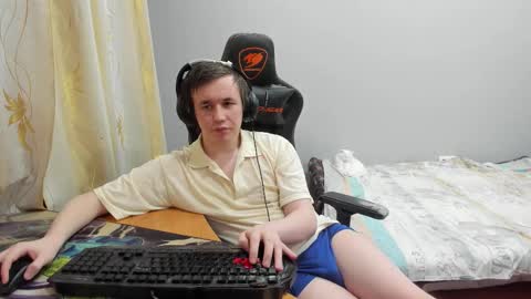 iliaskris online show from February 1, 7:11 pm