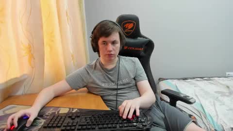 iliaskris online show from April 13, 1:04 pm