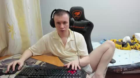 iliaskris online show from October 4, 3:32 pm