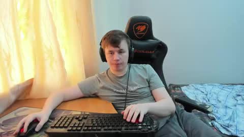 iliaskris online show from May 30, 7:29 am