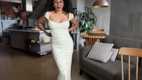 Kloe online show from March 5, 9:02 pm