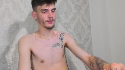 Snapshot of illusions888 chatting on September 10, 12:22 am D-Illusion online show from September 10, 12:22 am