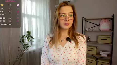 Ilona online show from July 24, 8:00 am