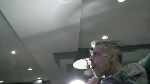 Ilovesquirterz1 online show from March 9, 6:39 am