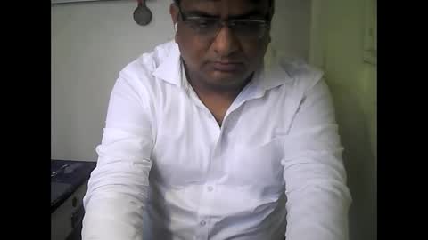 iloveumilf2310 online show from June 11, 11:19 am