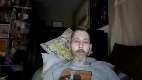 ilovewomensmokers0935 online show from March 12, 3:21 am