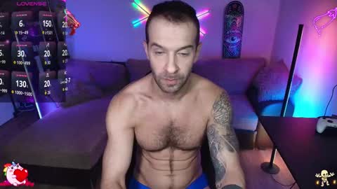 Snapshot of ilyafriend chatting on October 1, 12:10 am Ilya online show from October 1, 12:10 am