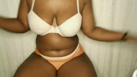 im7740 online show from February 23, 6:43 pm