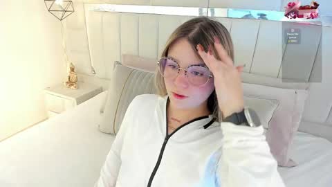 DAHLIA online show from March 10, 8:45 pm