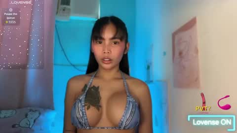 Ms. M online show from May 23, 10:28 pm