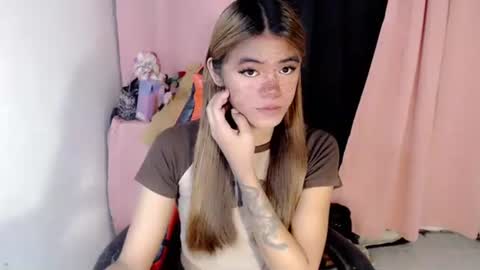 im_yourfairyannaxx online show from March 10, 3:55 am