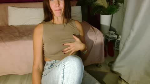 Carrie online show from October 4, 3:43 pm