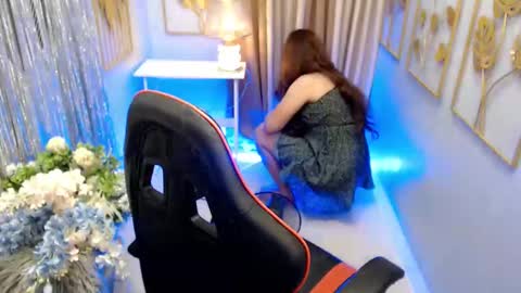 Ashley online show from October 5, 11:18 am