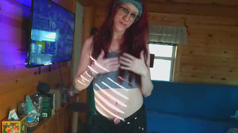 LilahJo online show from November 6, 3:15 pm