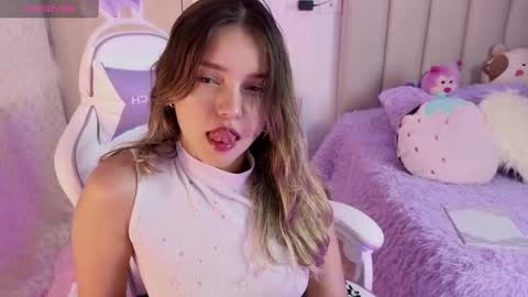 Larisa online show from September 8, 10:20 pm