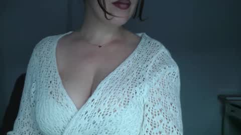 Pola online show from October 9, 9:31 pm